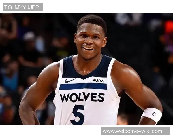 爱德华兹首节爆发后沉寂三节仅得6分表现令人失望