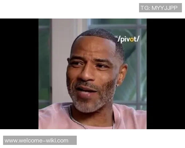 马丁谈追梦争吵后情绪低落如孩童抱球独自回房的心境